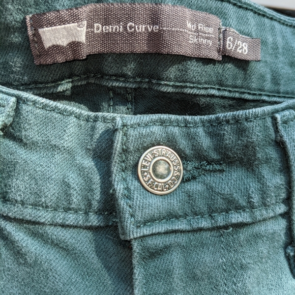Last chance! Skinny Jeans Vintage Levi's Demi Curve Mid Rise Green Size 6 Womens - Picture 2 of 4